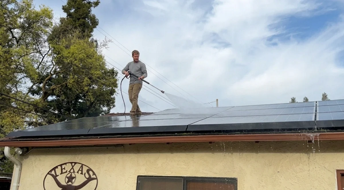 Pressure Washing Services (1) power washing